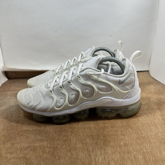 Nike Air VaporMax Plus Shoes Men's Size 9 Athletic Sneakers White Platinum - Picture 4 of 10